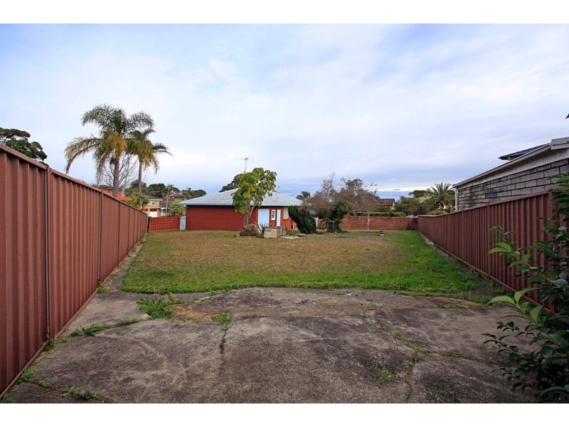 8 Cutler Road, Engadine NSW 2233