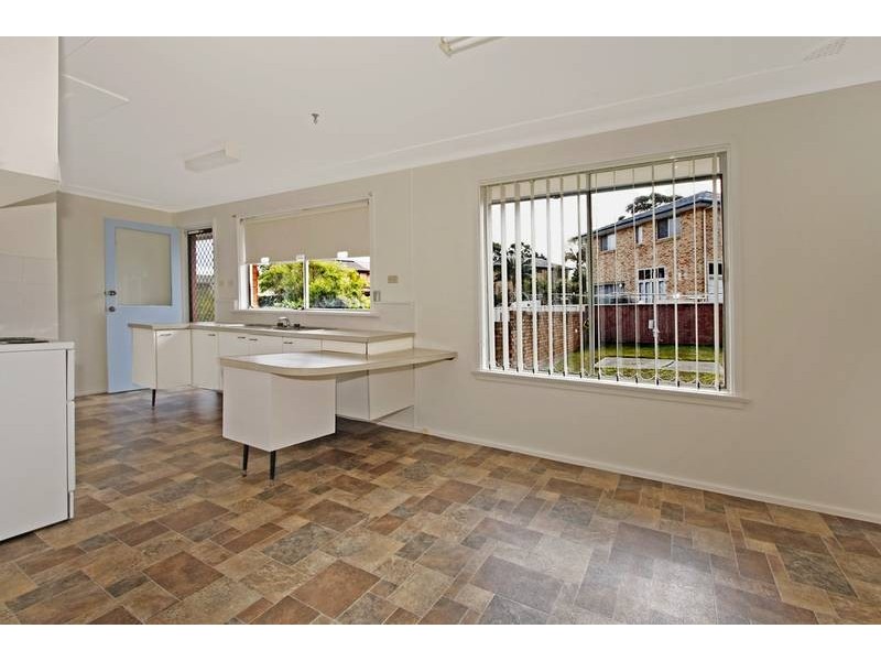 8 Cutler Road, Engadine NSW 2233