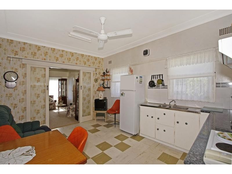 8 Fifth Avenue, Jannali NSW 2226