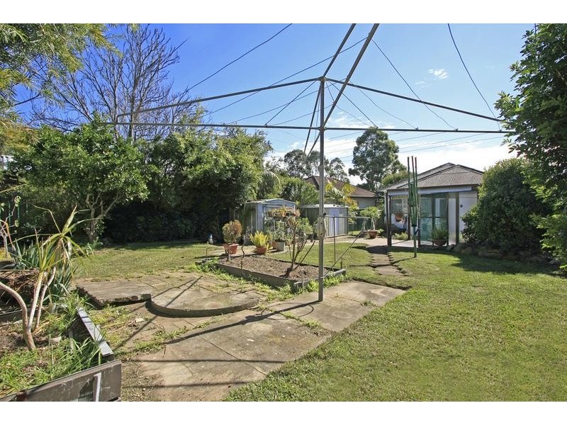 8 Fifth Avenue, Jannali NSW 2226