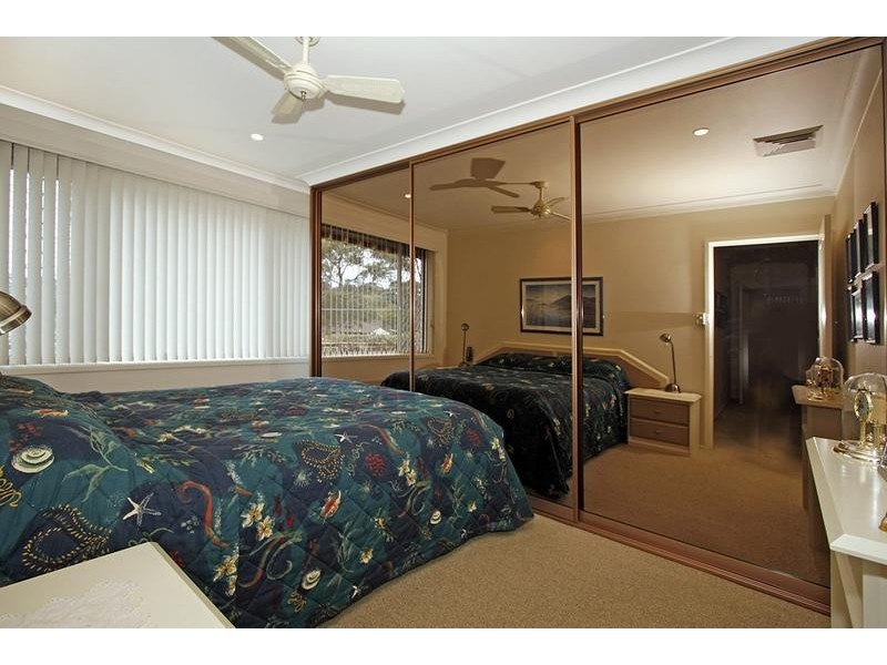 46 Oak Road, Kirrawee NSW 2232