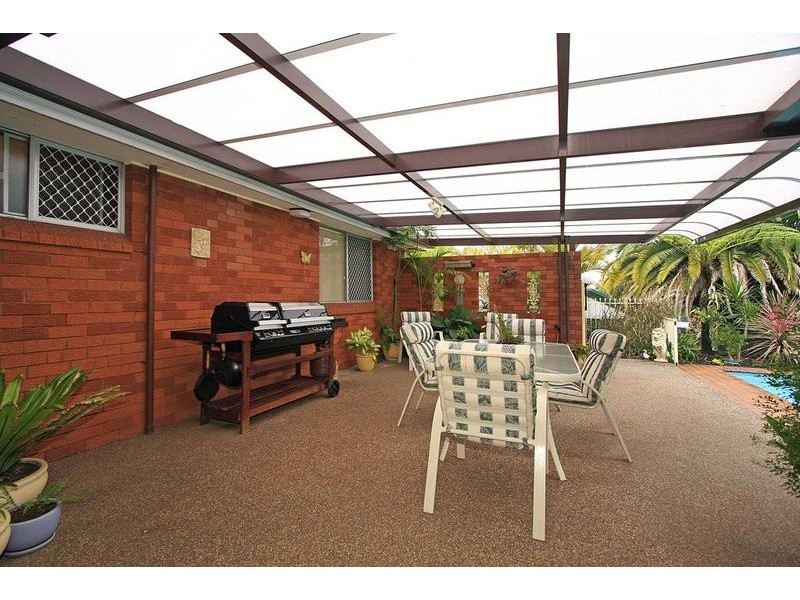 46 Oak Road, Kirrawee NSW 2232