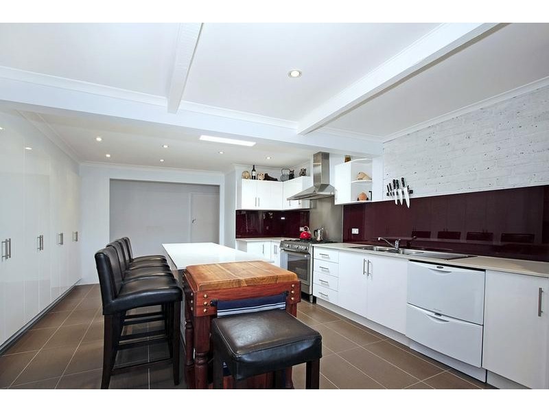 48 Bandain Avenue, Kareela NSW 2232