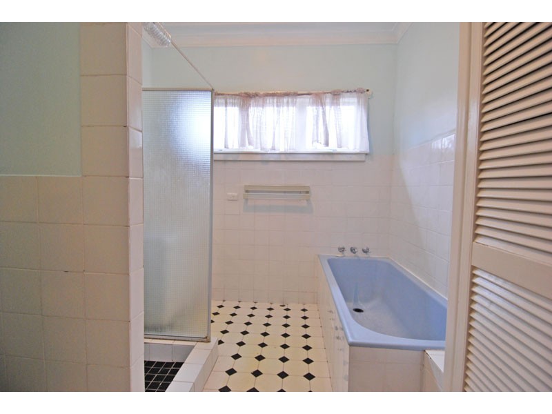 29 Sixth Avenue, Loftus NSW 2232