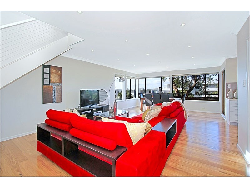 9 Alexander Avenue, Taren Point NSW 2229