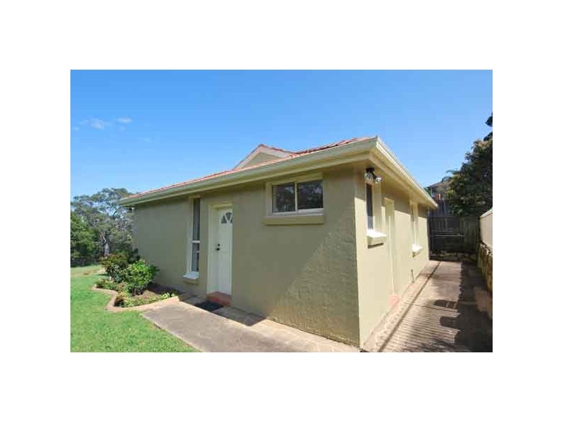 5 Sproule Road, Illawong NSW 2234