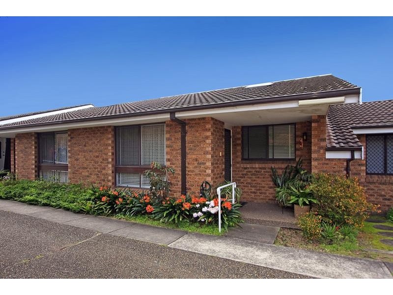 2/53 Kurrajong Street, Sutherland NSW 2232