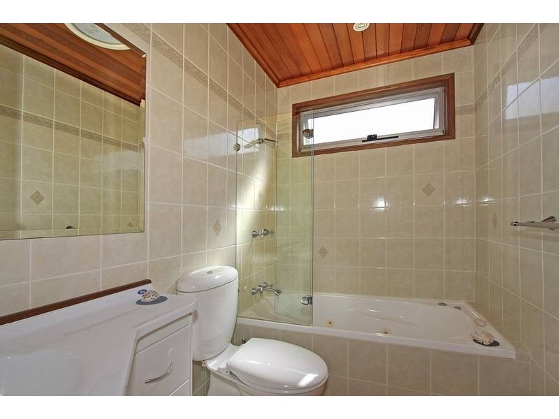 8 Caroline Street, Oyster Bay NSW 2225