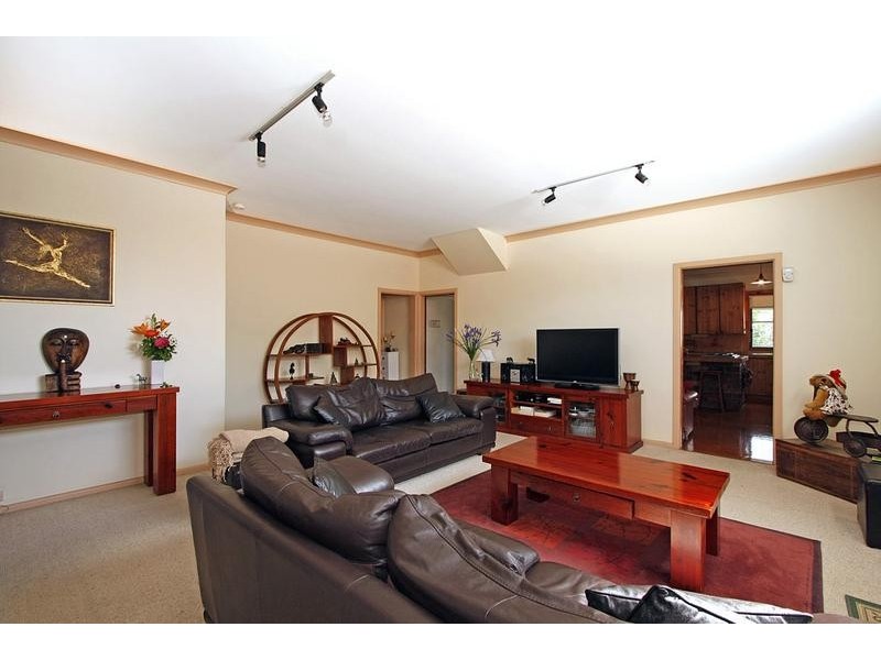 53 Ninth Avenue- Access via Pare Avenue, Loftus NSW 2232