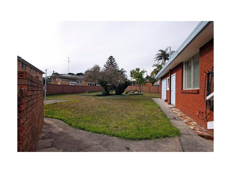 8 Cutler Road, Engadine NSW 2233