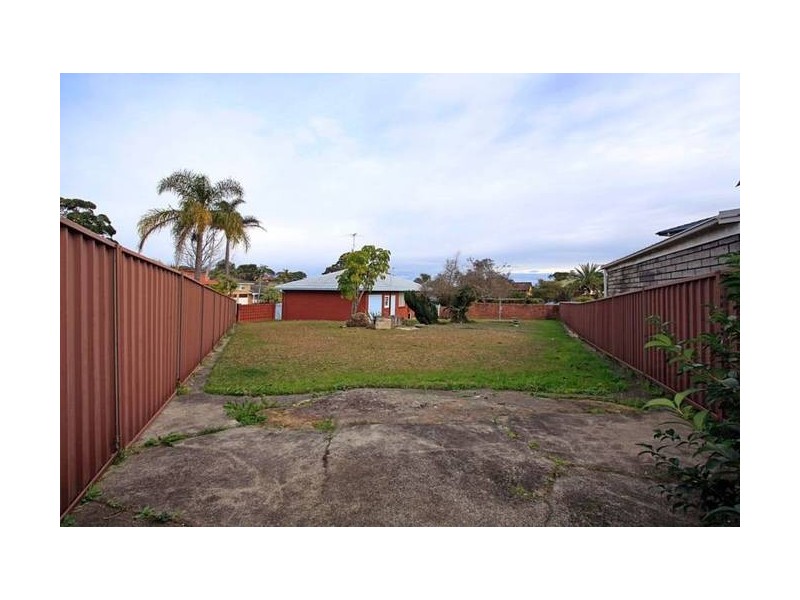 8 Cutler Road, Engadine NSW 2233