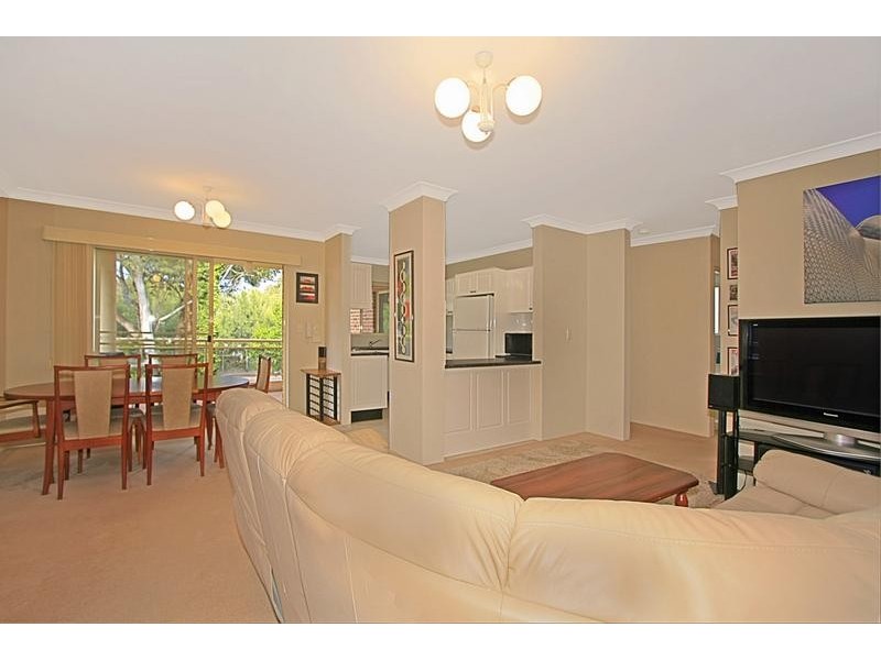 16/91 Acacia Road, Kirrawee NSW 2232