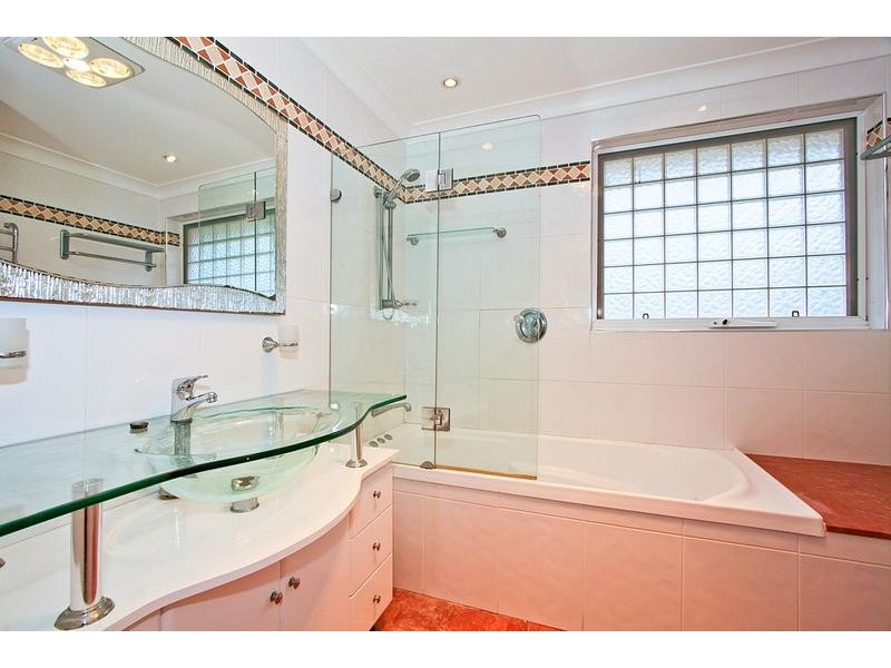 118 Spur Crescent, Loftus NSW 2232