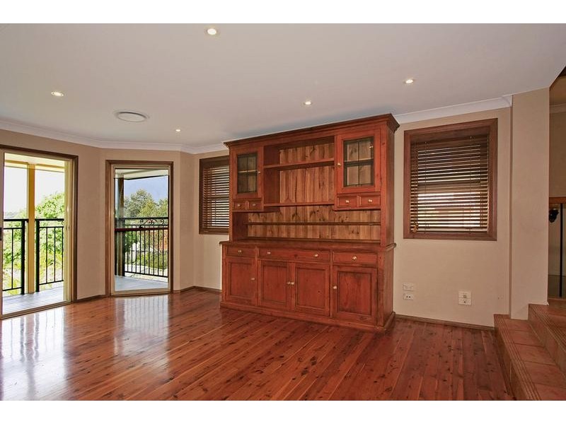 118 Spur Crescent, Loftus NSW 2232