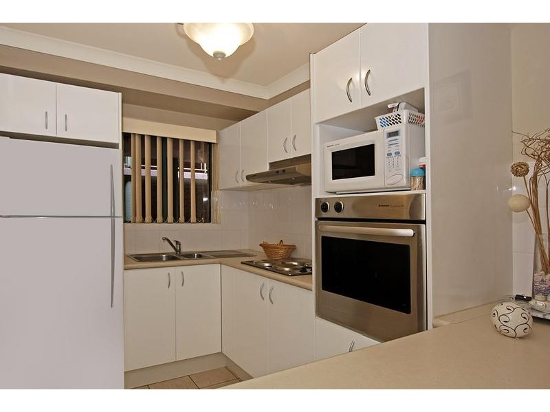 8/20-26 Arana Close, Bangor NSW 2234