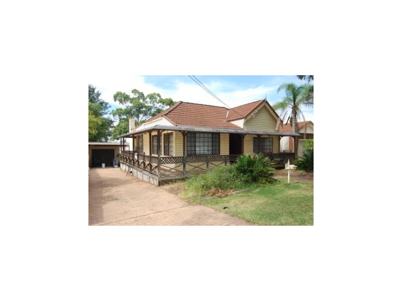 4 Currah Road, Como NSW 2226