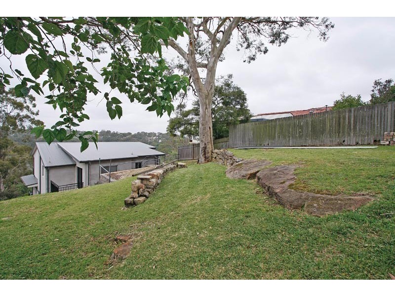42 Central Avenue, Como NSW 2226