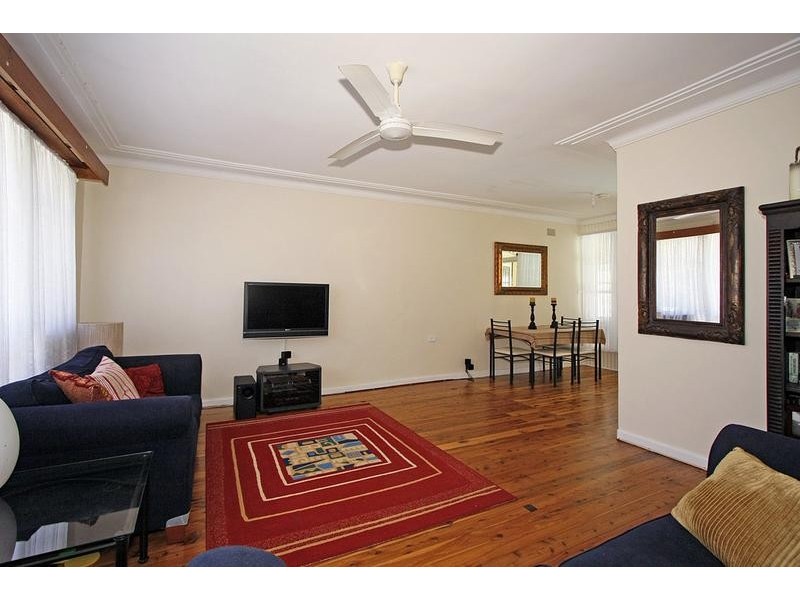 11 Honeysuckle Street, Jannali NSW 2226