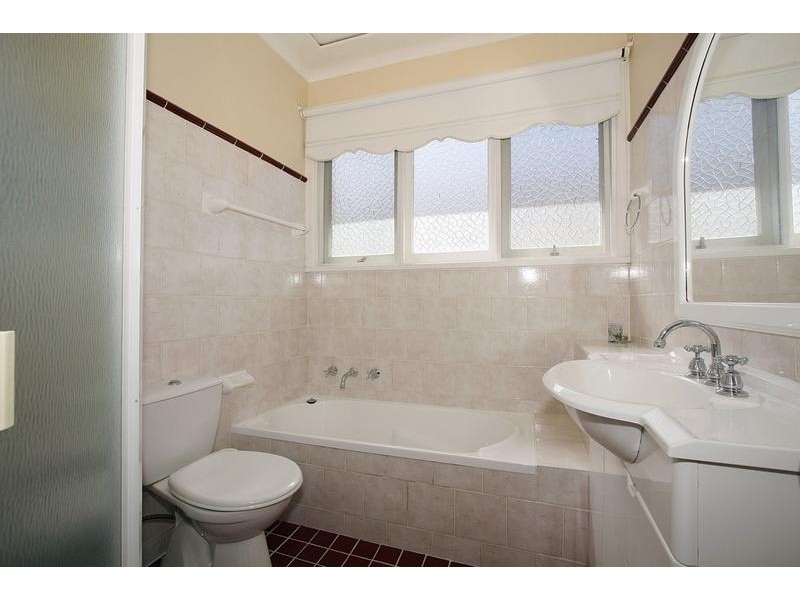 11 Honeysuckle Street, Jannali NSW 2226