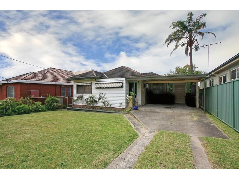 26 Eighth Avenue, Jannali NSW 2226