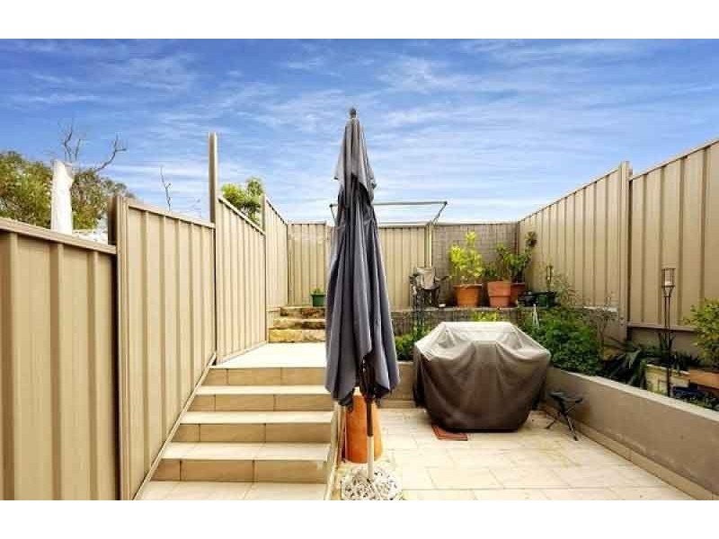 17/54 Osprey Drive, Illawong NSW 2234