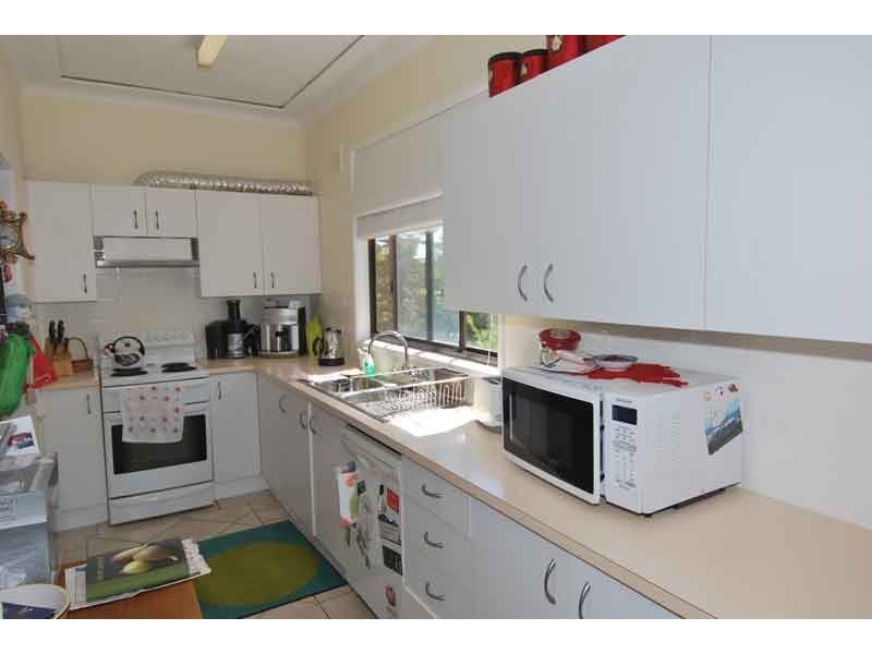 24 Yamba Road, Como NSW 2226