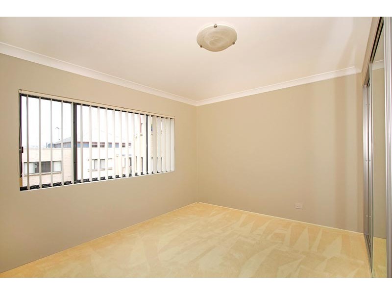 16/50 Merton Street, Sutherland NSW 2232