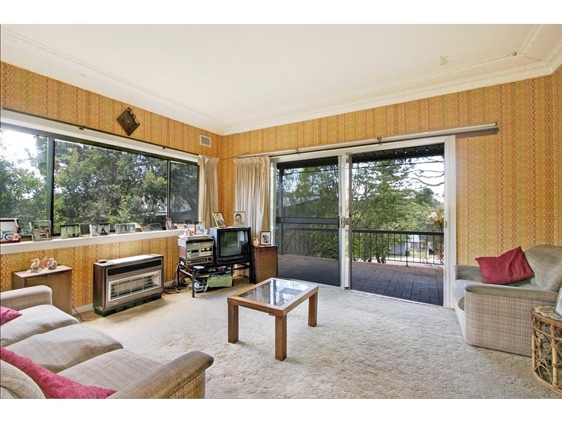 7 Loretta Avenue, Como NSW 2226
