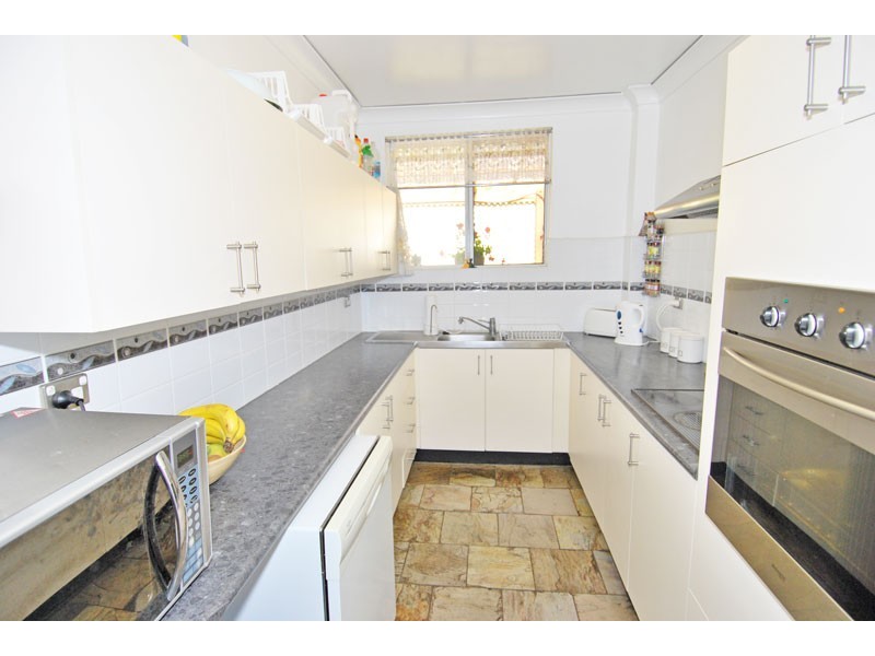 17/4-6 Railway Crescent, Jannali NSW 2226