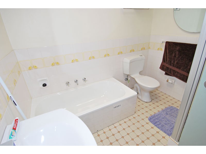 17/4-6 Railway Crescent, Jannali NSW 2226