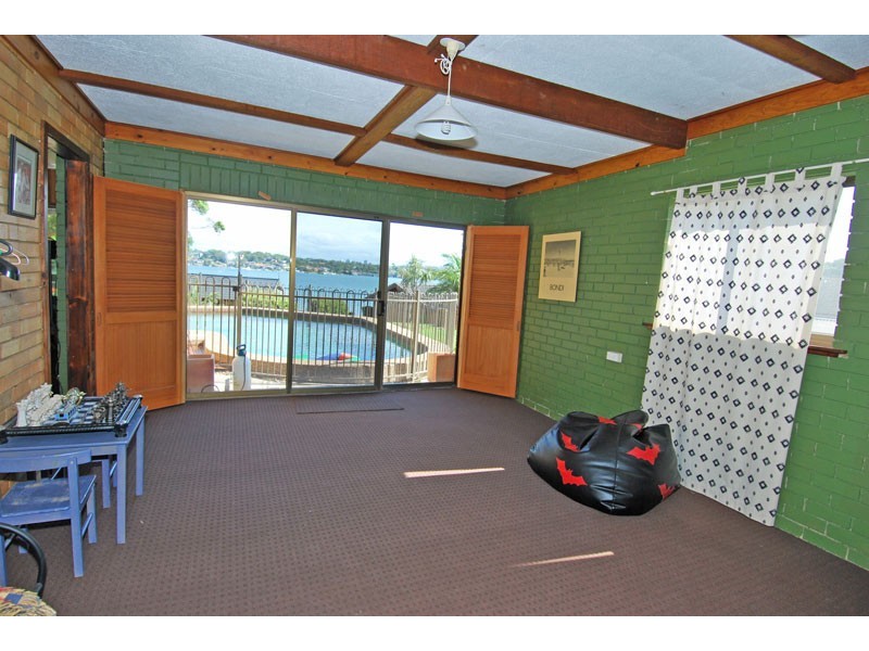 16 Ward Crescent, Oyster Bay NSW 2225