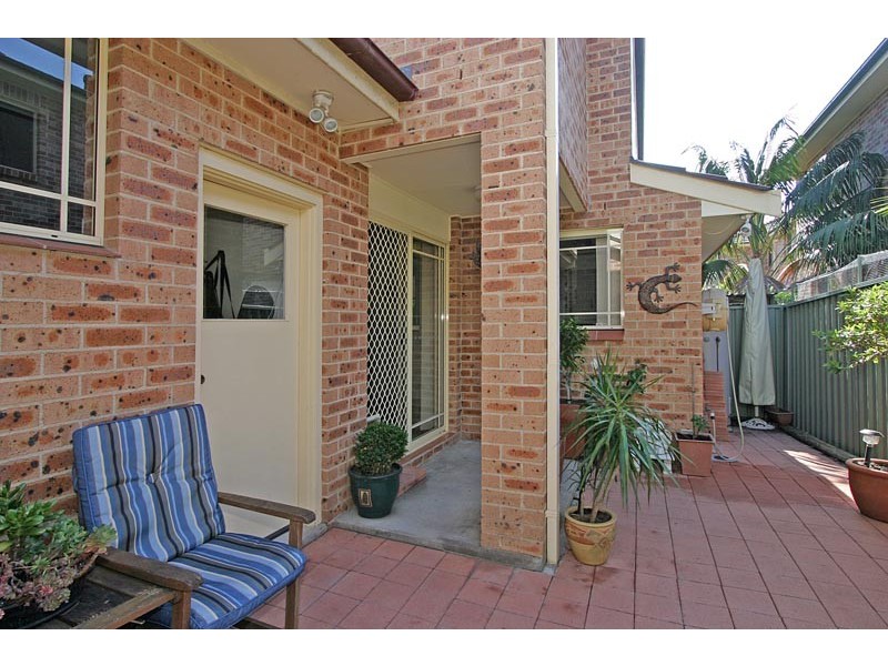 8/7-9 Belmont Street, Sutherland NSW 2232