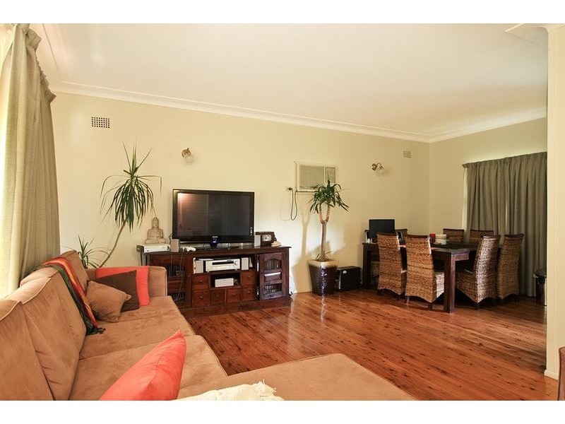 20 Georges River Crescent, Oyster Bay NSW 2225