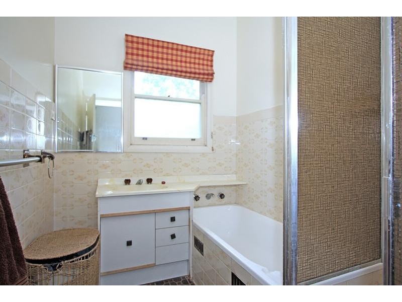 20 Georges River Crescent, Oyster Bay NSW 2225