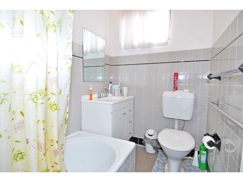 2/2 Oxley Avenue, Jannali NSW 2226