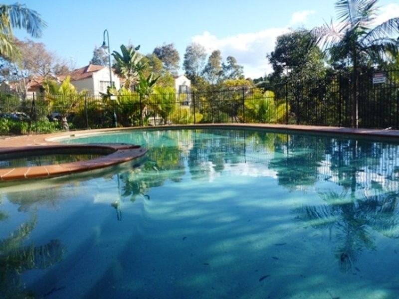 15 Bluegum Way, Menai NSW 2234