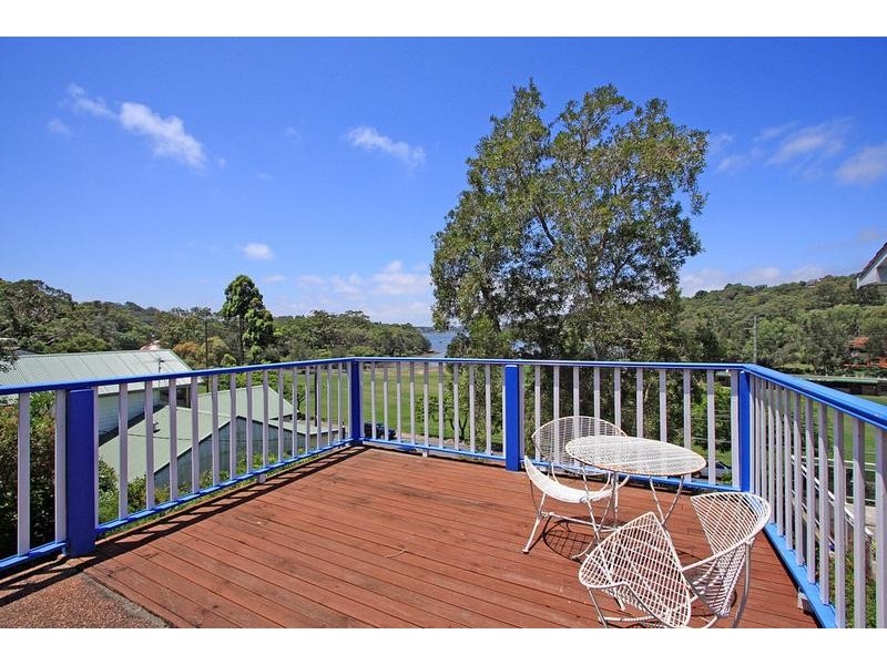 9 Cremona Road, Como NSW 2226