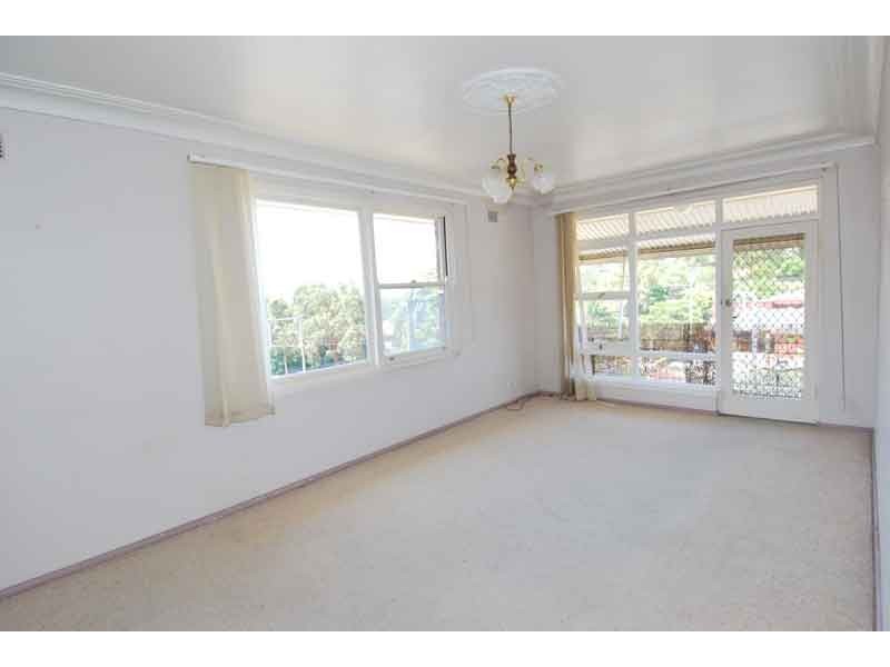 4/12 Oxley Avenue, Jannali NSW 2226