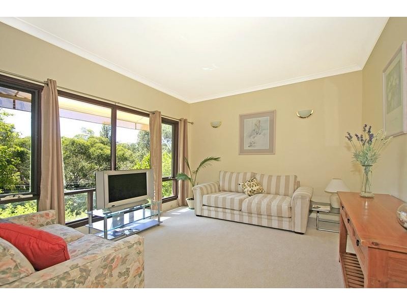43 Tivoli Esplanade, Como NSW 2226