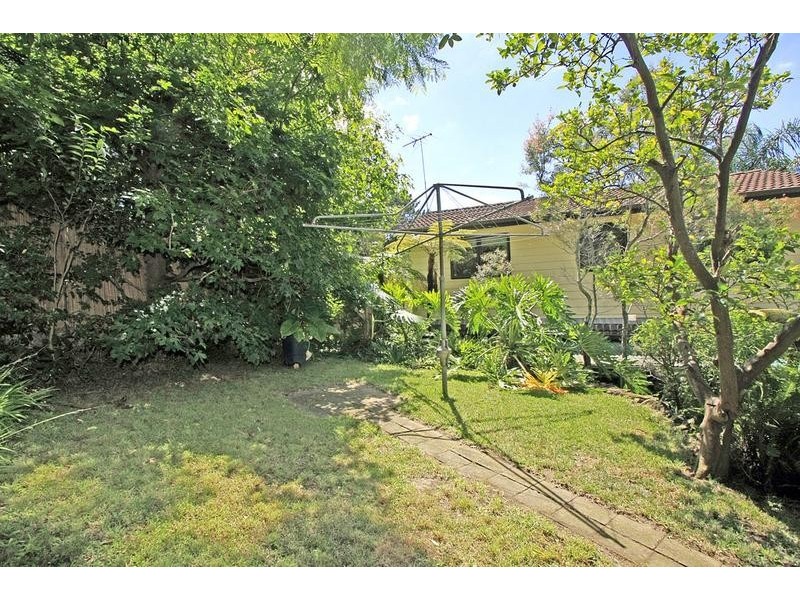 43 Tivoli Esplanade, Como NSW 2226