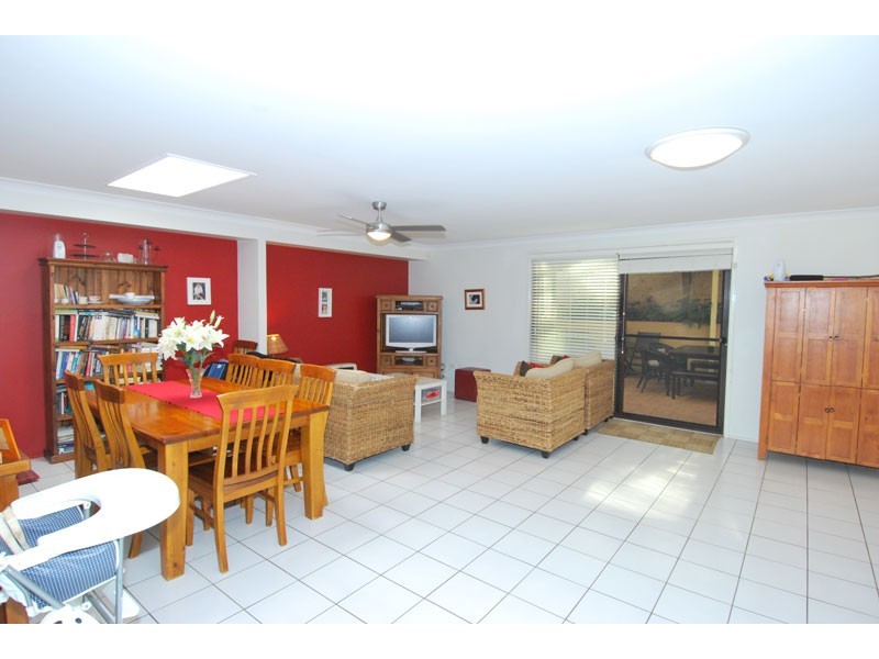 32 Glencoe Street, Sutherland NSW 2232