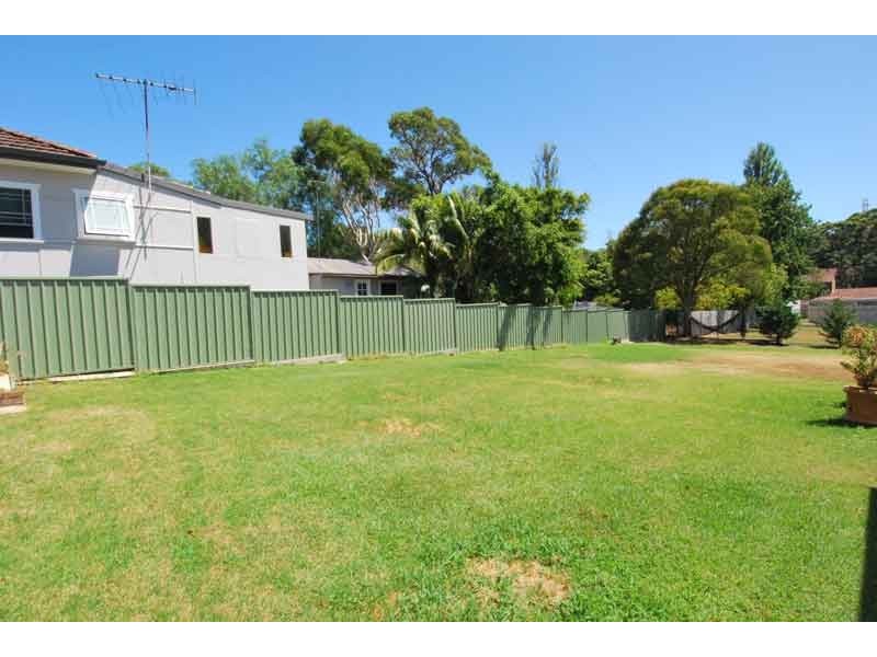 561 The Boulevarde, Sutherland NSW 2232