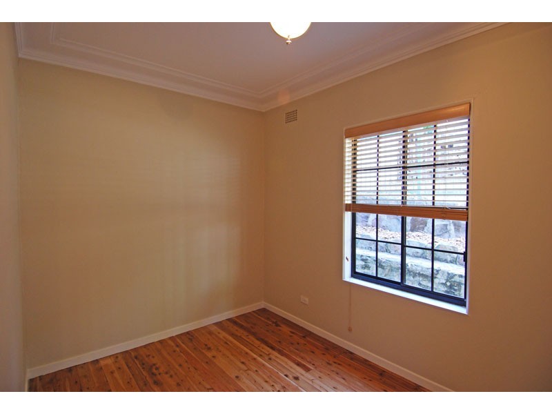 46 Central Avenue, Como NSW 2226