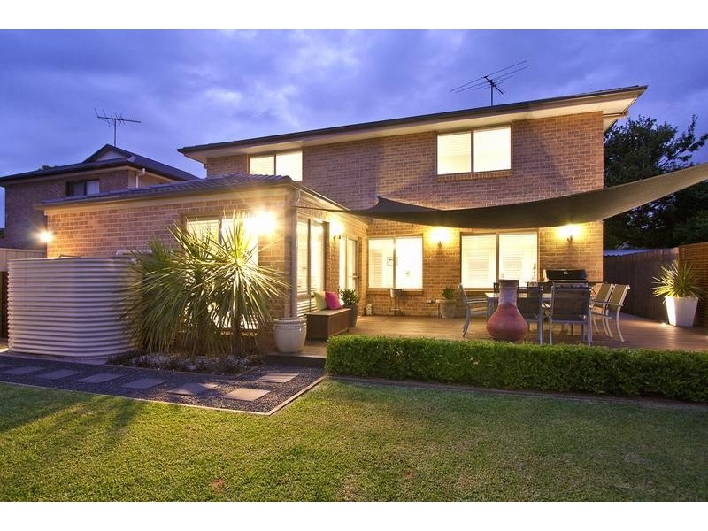 12 Taplan Street, Como NSW 2226