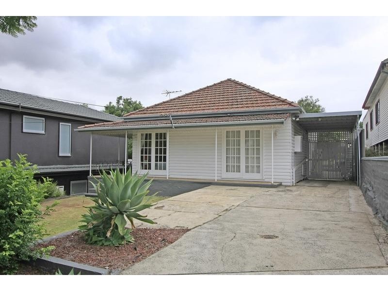 112 Woronora Crescent, Como NSW 2226