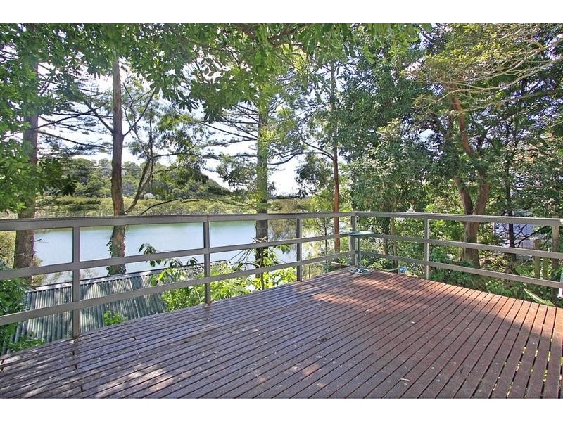 21 Central Avenue, Como NSW 2226