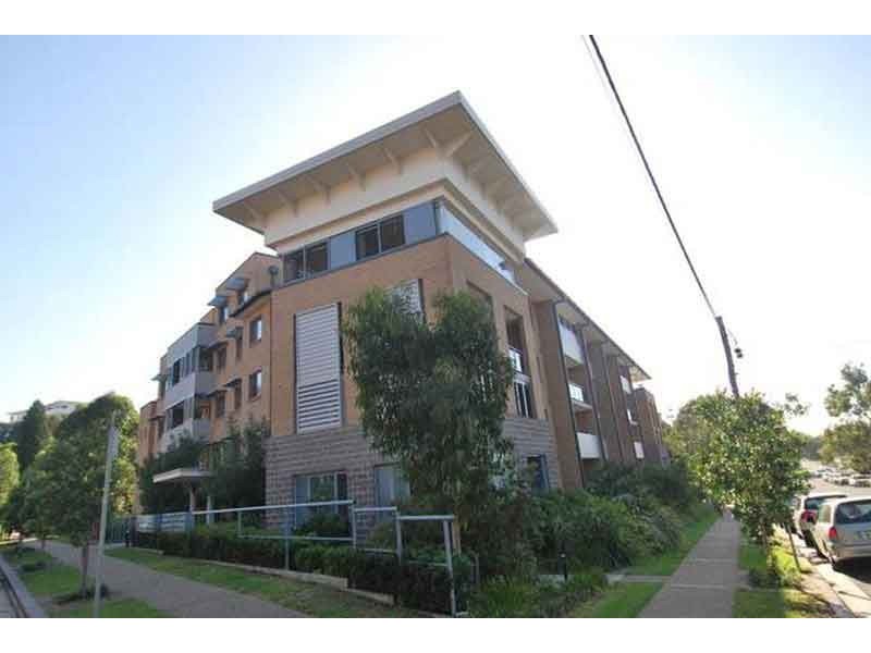 35/18-22 Gray Street, Sutherland NSW 2232