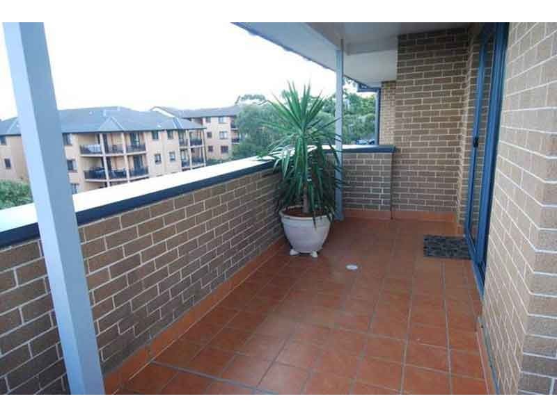 35/18-22 Gray Street, Sutherland NSW 2232