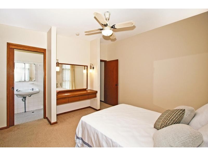 2 Struen Marie Street, Kareela NSW 2232