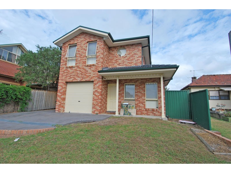 45 Oakwood Street, Sutherland NSW 2232